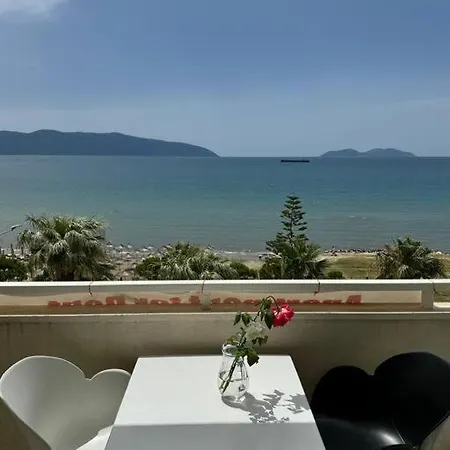 Apartment Seaside Oasis In *
