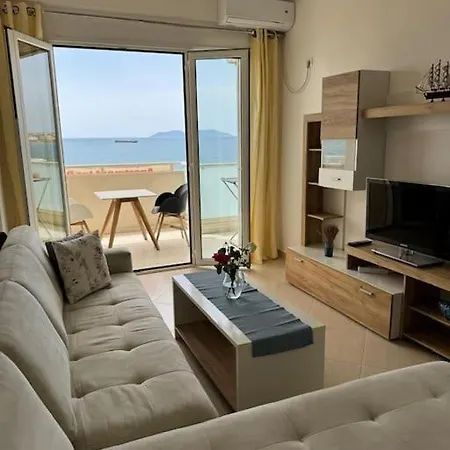 Seaside Oasis In Apartment