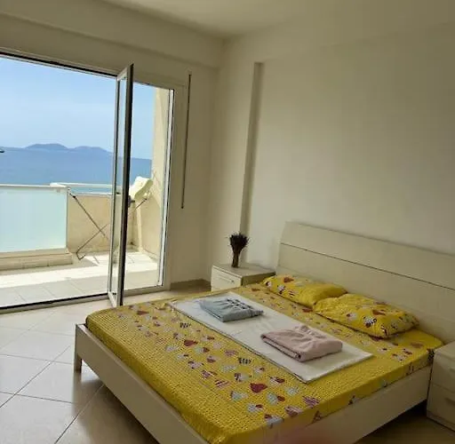 Seaside Oasis In 公寓