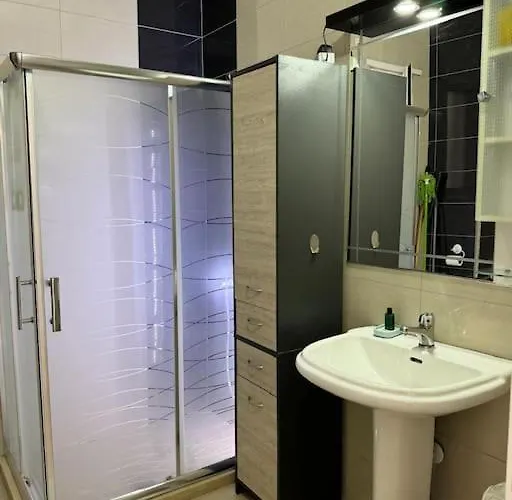 Seaside Oasis In 公寓 *